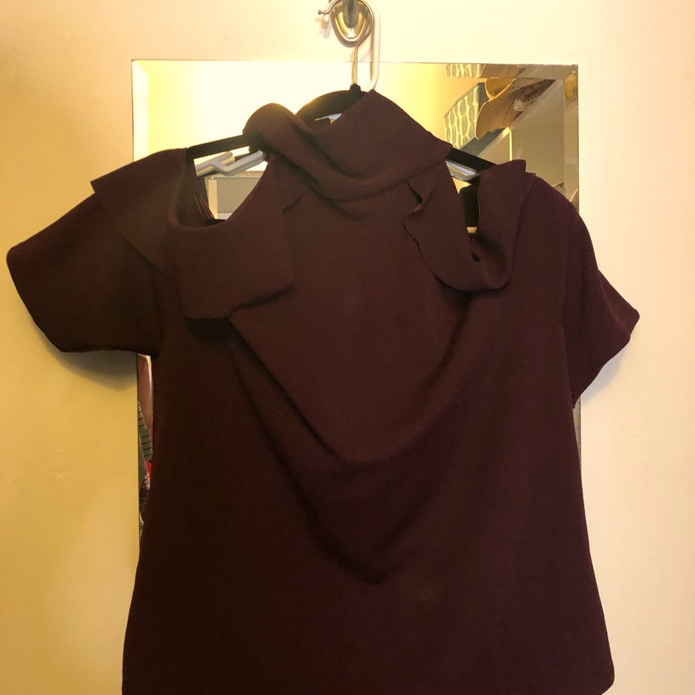 Peekaboo Shoulder Short Sleeve Blouse